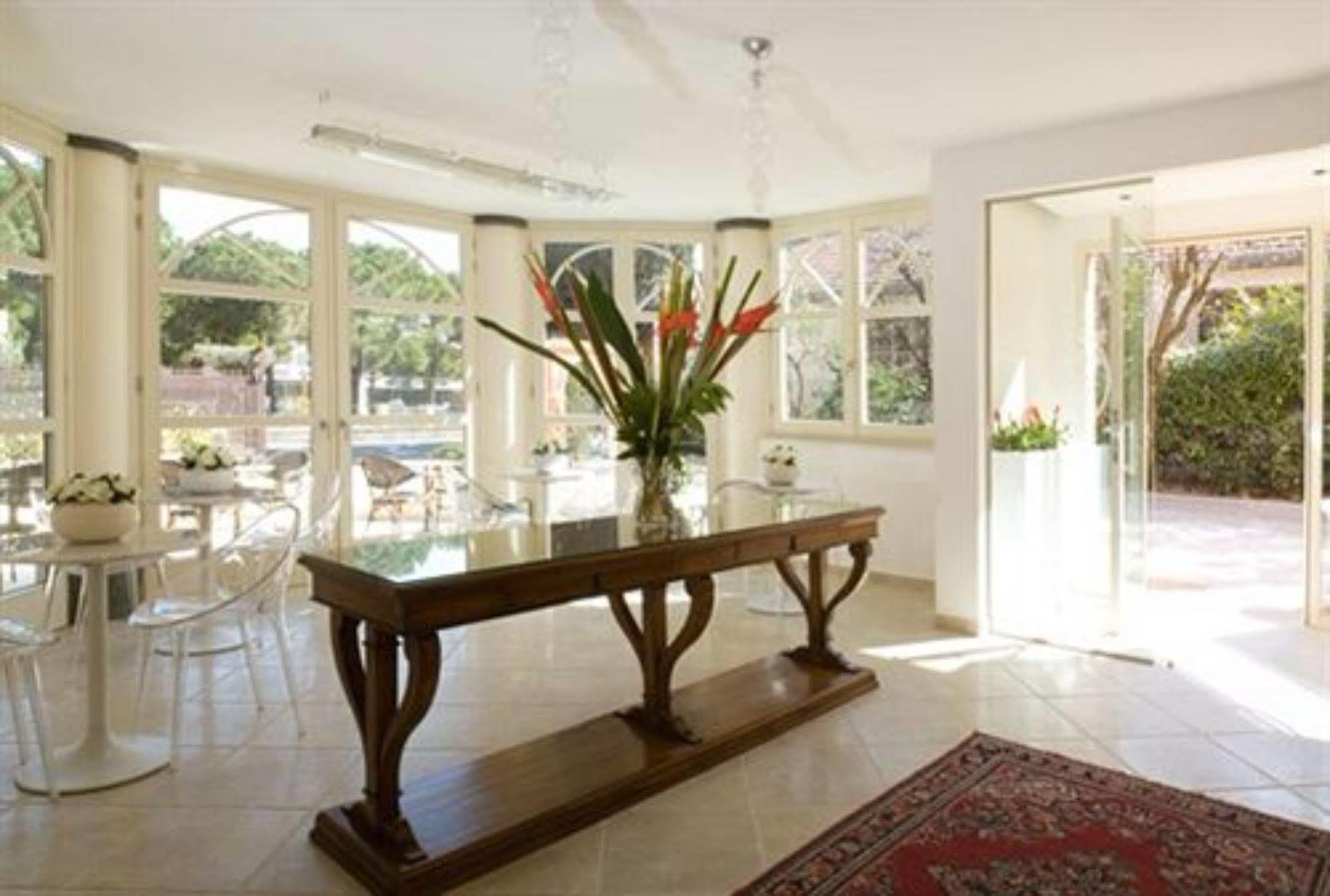 Relais Il Giardino Segreto Maison De Charme Desenzano del Garda Bagian luar foto